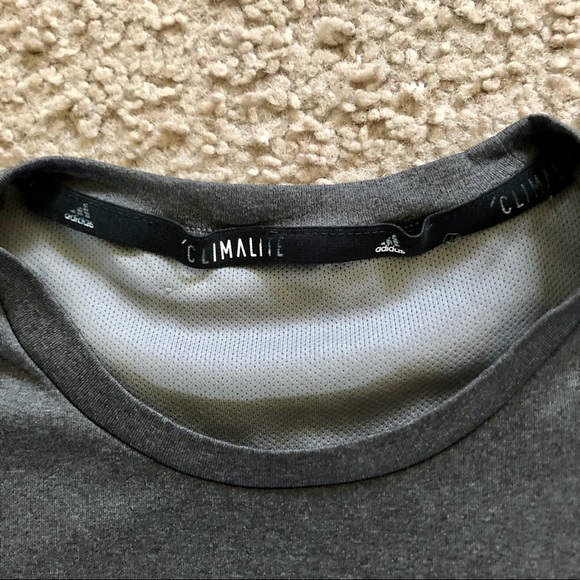 Adidas Gray Climalite Short Sleeve Shirt Small - Picture 4 of 4